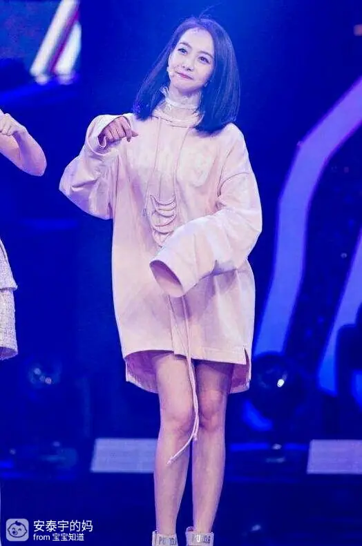 打造筷子腿_腿粗腿短的女明星_告别大象腿
